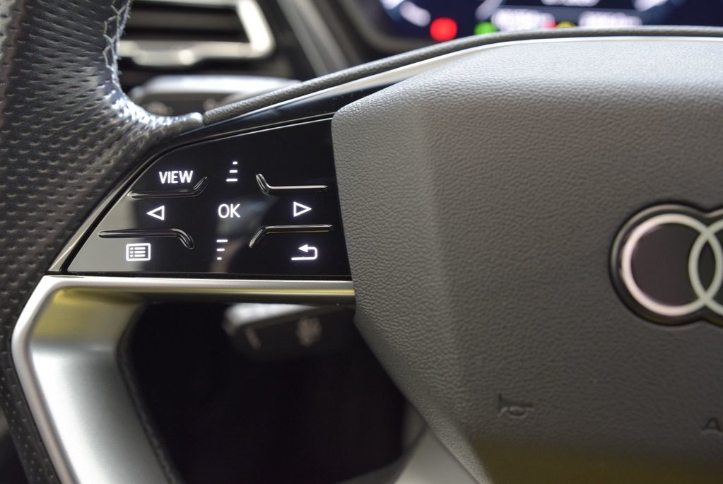 Audi Q4 e-tron 50+AWD+PREMIUM PACKAGE+ 2023 à Laval, Québec - 29 - w1024h768px