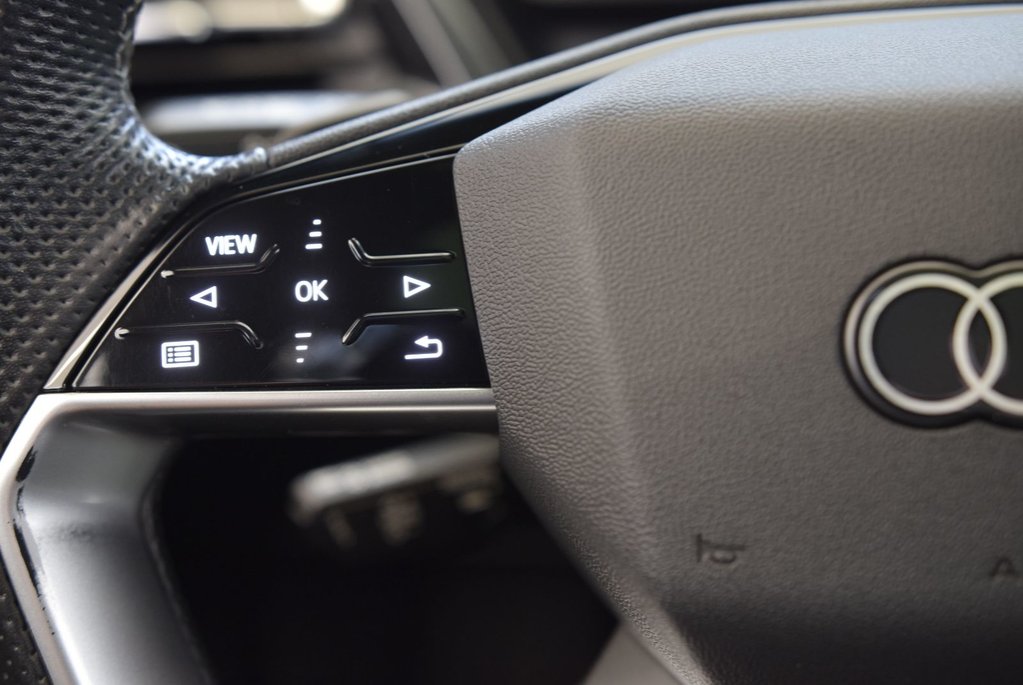 2023 Audi Q4 e-tron TECHNIK+BLACK OPTIK+LED in Laval, Quebec - 23 - w1024h768px