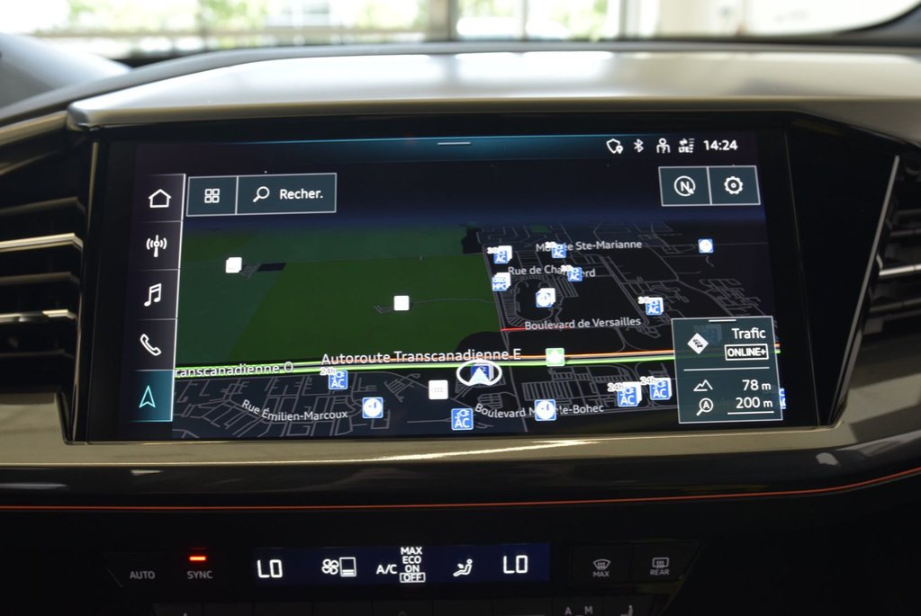 2023 Audi Q4 e-tron TECHNIK+BLACK OPTIK+LED in Laval, Quebec - 27 - w1024h768px