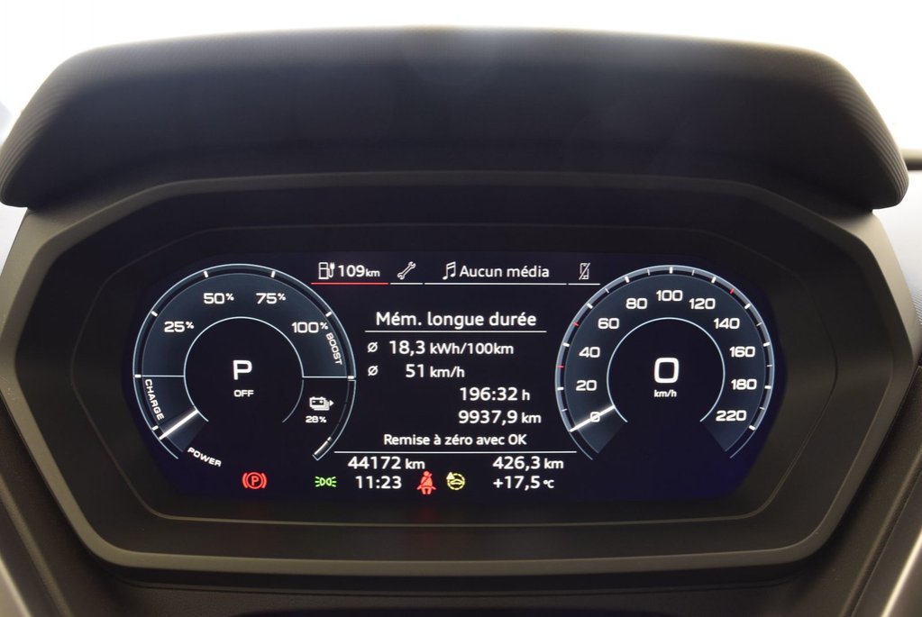 Audi Q4 e-tron HITCH+AWD+CAMERA+PHONEBOX 2024 à Laval, Québec - 23 - w1024h768px