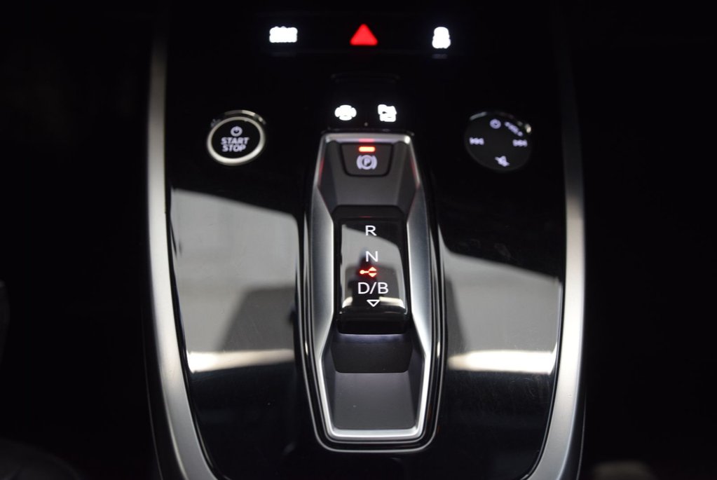 2024 Audi Q4 e-tron 50+CUIR+TOIT+LED+CAMERA+ in Laval, Quebec - 29 - w1024h768px