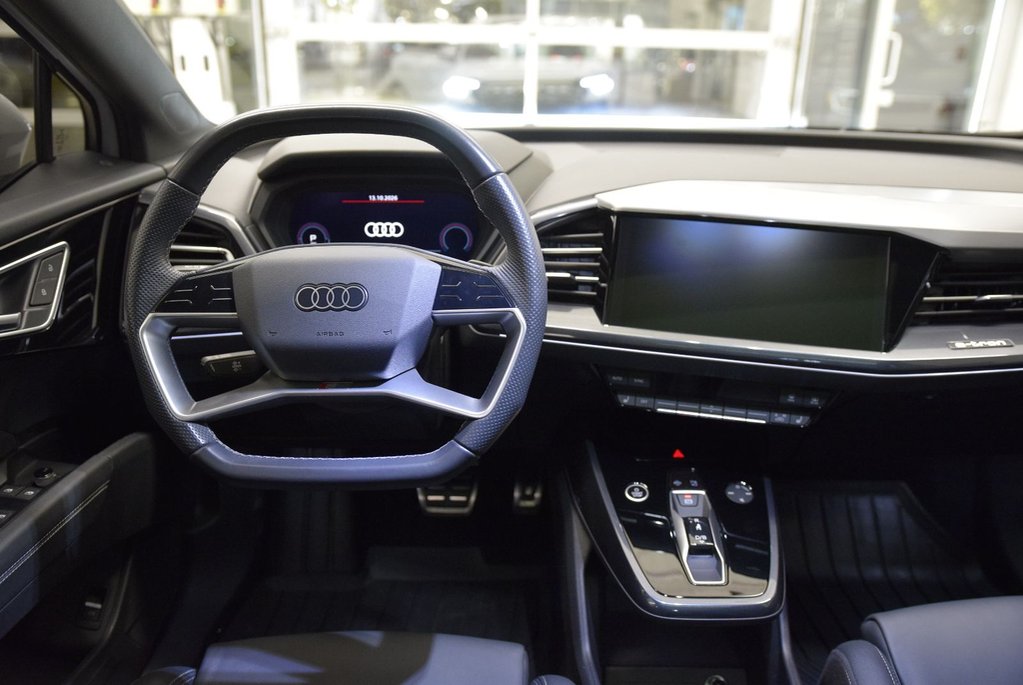 2024 Audi Q4 e-tron PREMIUM PACK+AWD+LED+TOIT in Laval, Quebec - 21 - w1024h768px