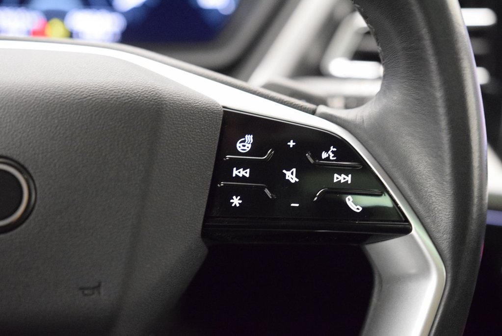 2024 Audi Q4 e-tron HITCH+AWD+LED+CUIR+COCKPIT in Laval, Quebec - 19 - w1024h768px