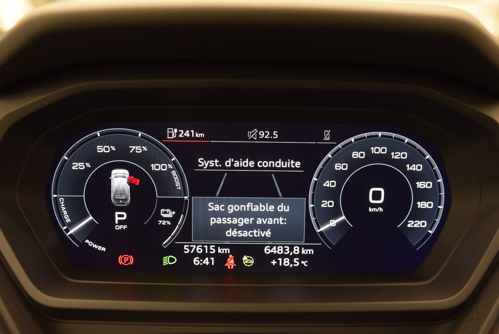 2024 Audi Q4 e-tron HITCH+AWD+LED+CUIR+COCKPIT in Laval, Quebec - 18 - w1024h768px