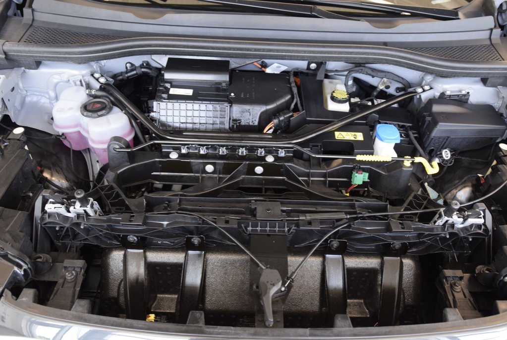 2025 Audi Q4 e-tron CUIR+TOIT PANO+THERMOPOMPE in Laval, Quebec - 16 - w1024h768px