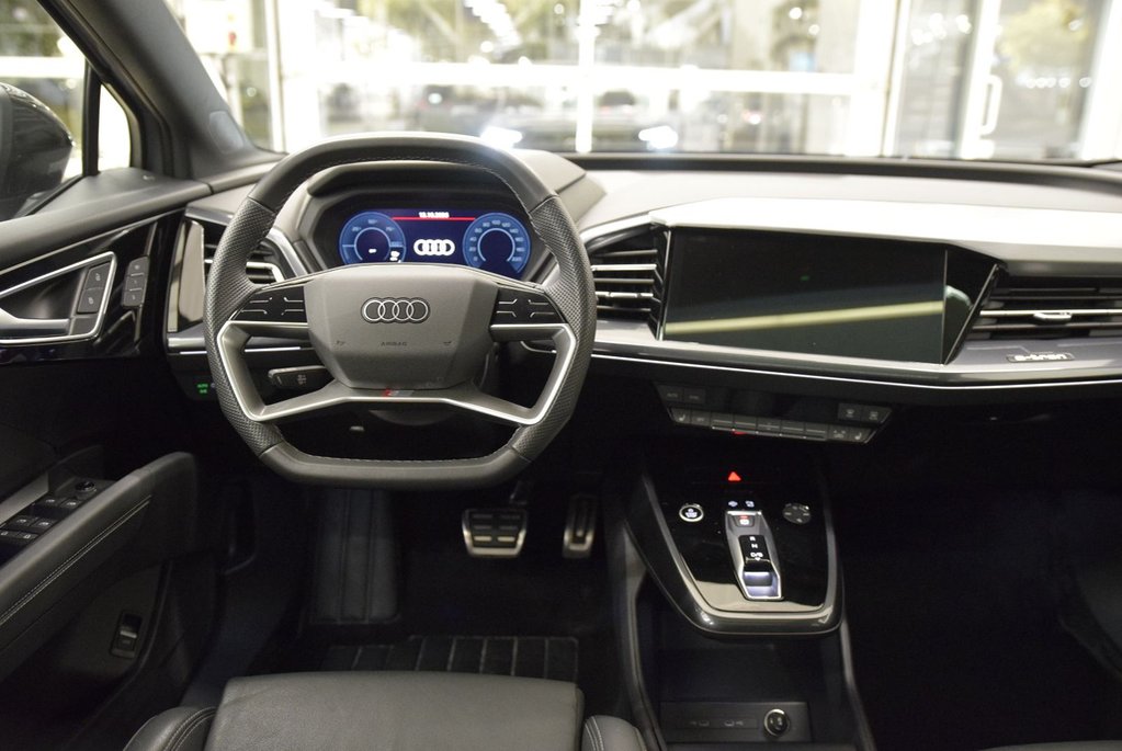 2025 Audi Q4 e-tron 55+PREMIUM+BLACK OPTIK+AWD in Laval, Quebec - 22 - w1024h768px