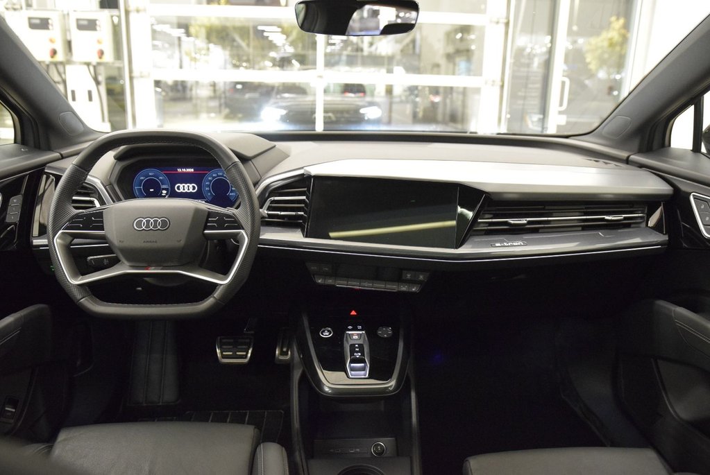 2025 Audi Q4 e-tron 55+PREMIUM+BLACK OPTIK+AWD in Laval, Quebec - 23 - w1024h768px