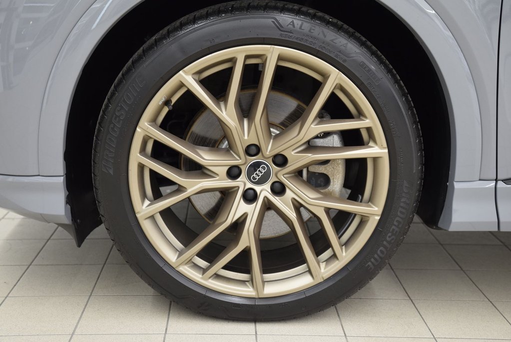 2025 Audi Q4 e-tron 55+PREMIUM+BLACK OPTIK+AWD in Laval, Quebec - 5 - w1024h768px