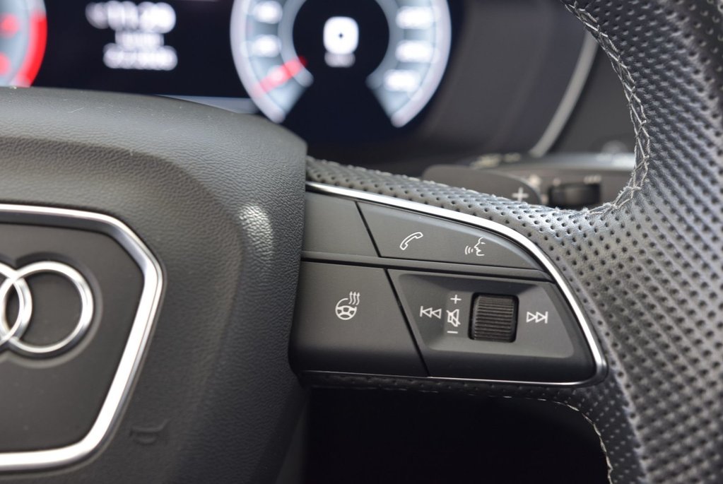 2022 Audi Q5 Sportback PROGRESSIV+BLACK PACKAGE+ in Laval, Quebec - 25 - w1024h768px