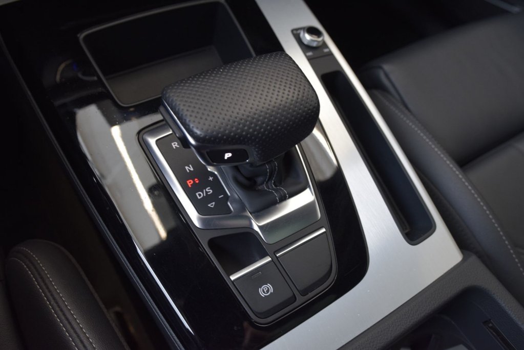 2023 Audi Q5 Sportback TECHNIK+BLACK PACKAGE+WOW in Laval, Quebec - 33 - w1024h768px