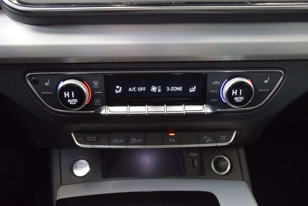 2023 Audi Q5 Sportback TECHNIK+BLACK PACKAGE+WOW in Laval, Quebec - 32 - w1024h768px