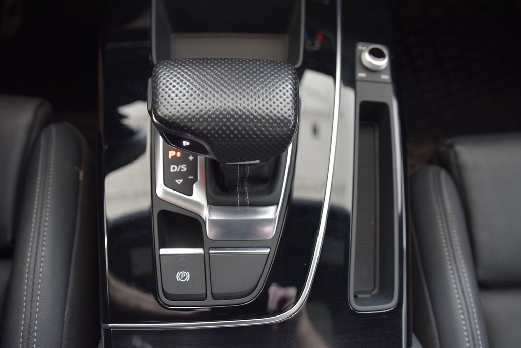 2022 Audi Q5 PROGRESSIV+BLACK PACKAGE in Laval, Quebec - 27 - w1024h768px