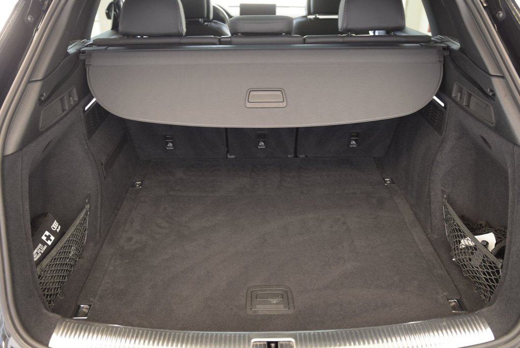 2023 Audi Q5 PROGRESSIV+BLACK PACKAGE+ in Laval, Quebec - 20 - w1024h768px