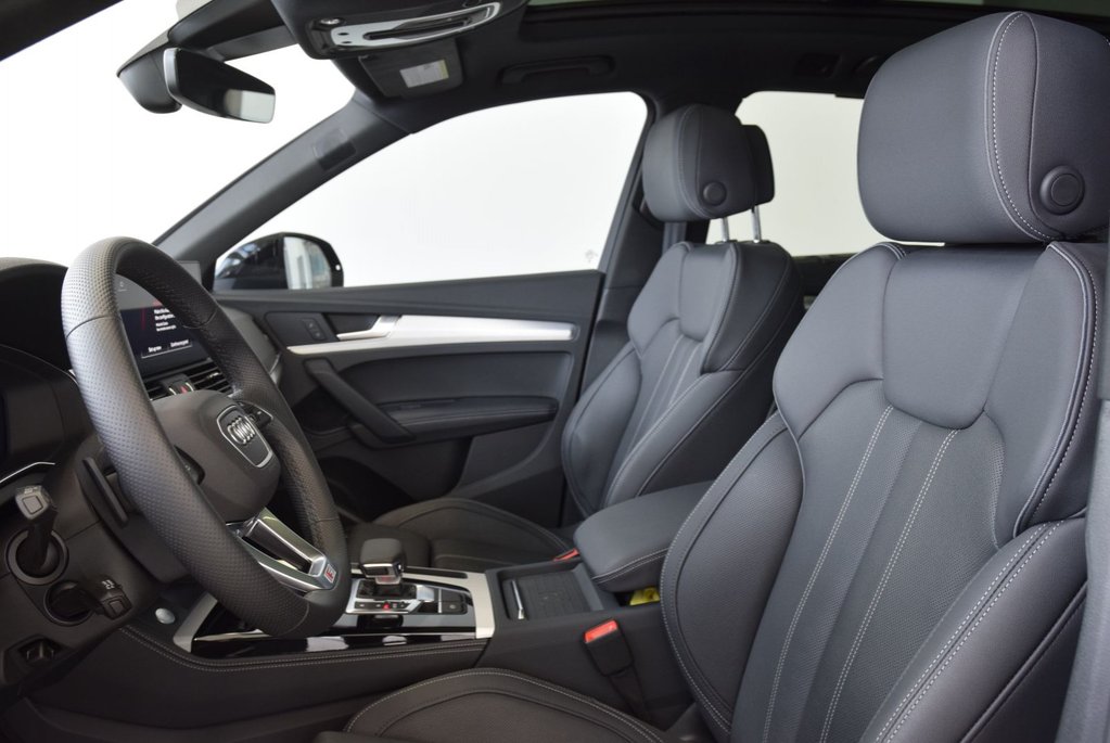 2024 Audi Q5 TECHNIK+BLACK COMPETITION+ in Laval, Quebec - 19 - w1024h768px