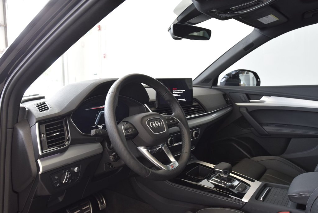 2024 Audi Q5 TECHNIK+BLACK COMPETITION+ in Laval, Quebec - 9 - w1024h768px