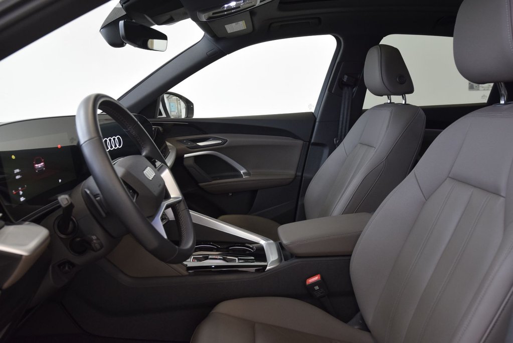Audi Q5 NEW GEN+CUIR+TOIT PANO+LED 2025 à Laval, Québec - 14 - w1024h768px