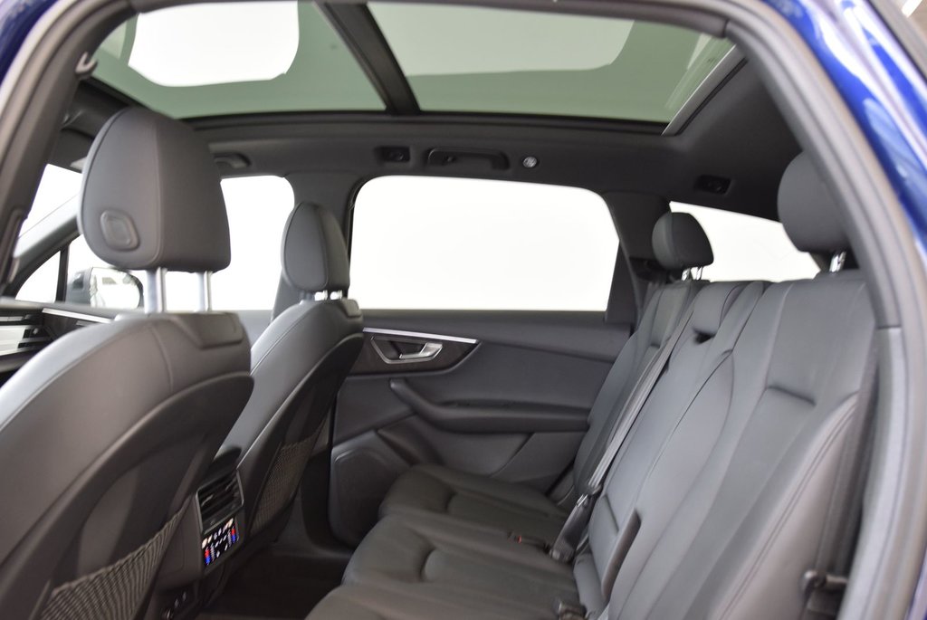 2022 Audi Q7 PROGRESSIV+WRAP NOIR MAT in Laval, Quebec - 22 - w1024h768px
