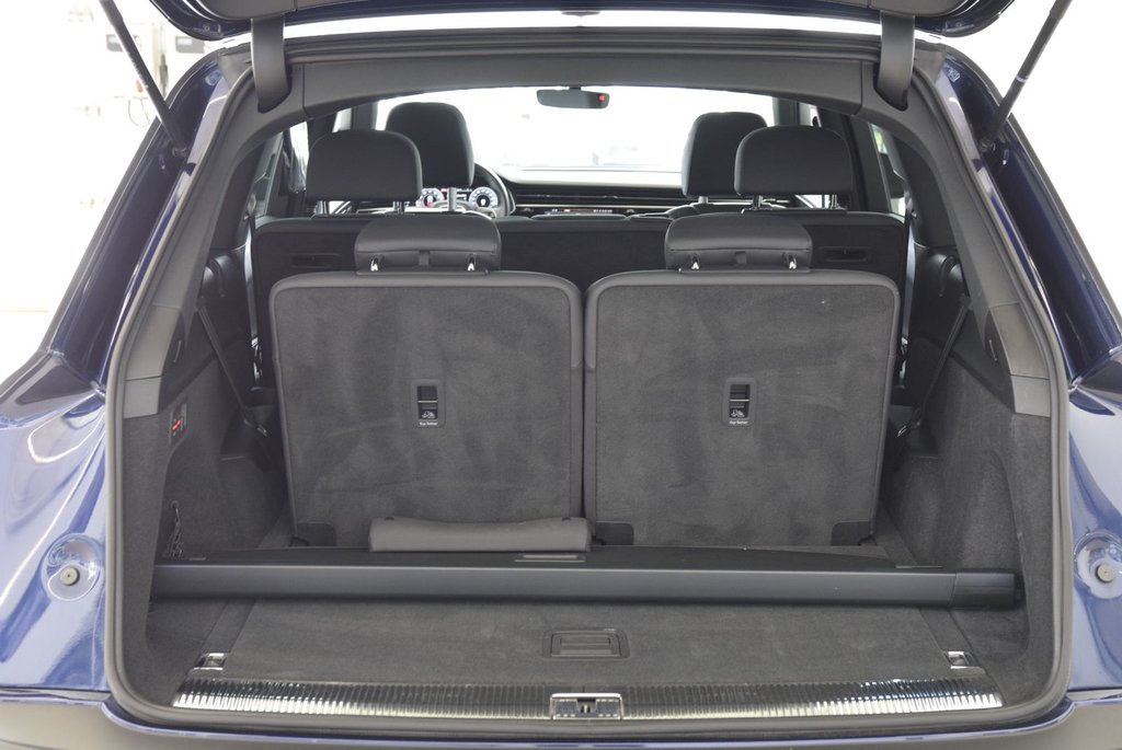 2022 Audi Q7 PROGRESSIV+WRAP NOIR MAT in Laval, Quebec - 21 - w1024h768px
