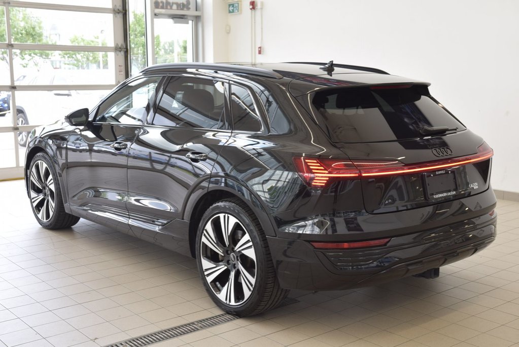 Audi Q8 e-tron BLACK COMPETITION+B&O+HITCH 2024 à Laval, Québec - 12 - w1024h768px