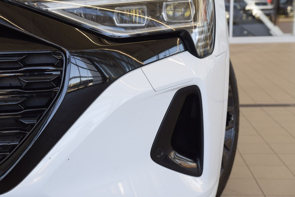 2024 Audi Q8 e-tron PREMIUM PACKAGE+BLACK COMPETITION in Laval, Quebec - 31 - w1024h768px