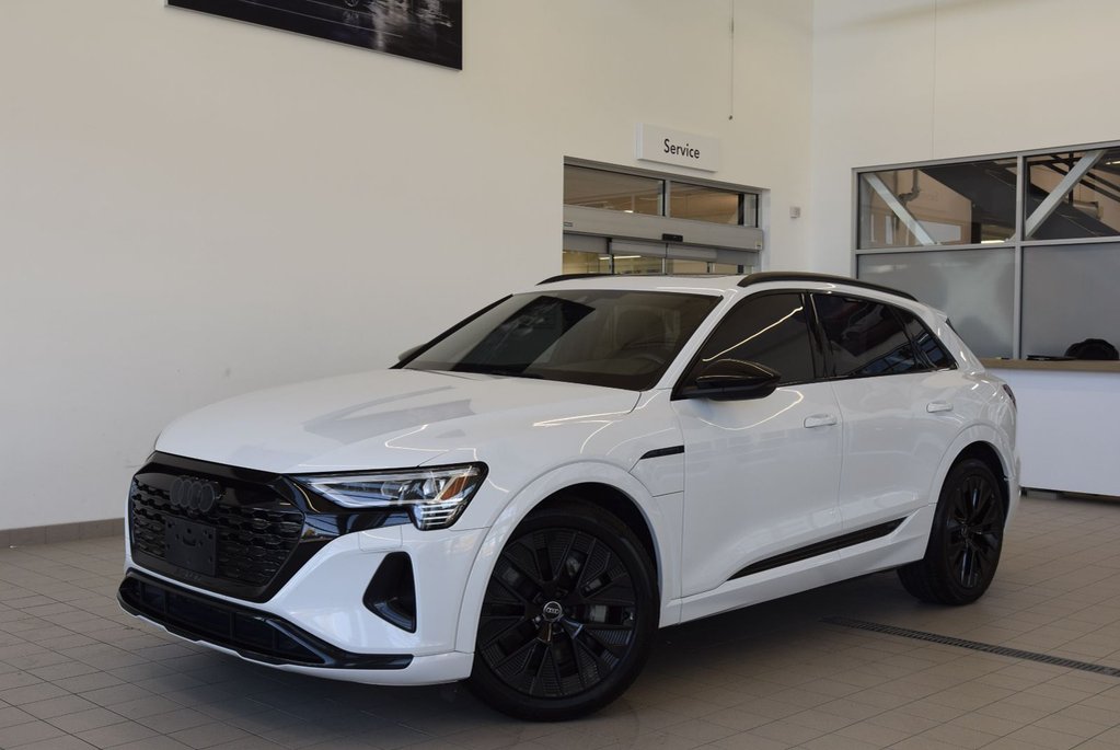 2024 Audi Q8 e-tron PREMIUM PACKAGE+BLACK COMPETITION in Laval, Quebec - 30 - w1024h768px