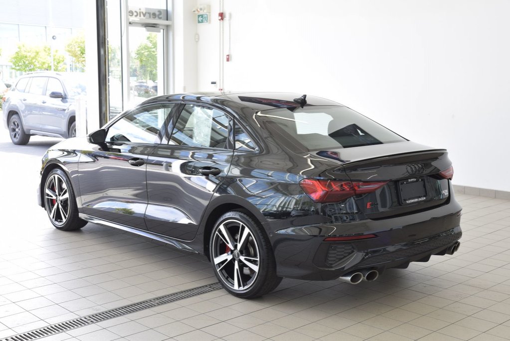 2024 Audi S3 PROGRESSIV+BLACK PACKAGE in Laval, Quebec - 12 - w1024h768px