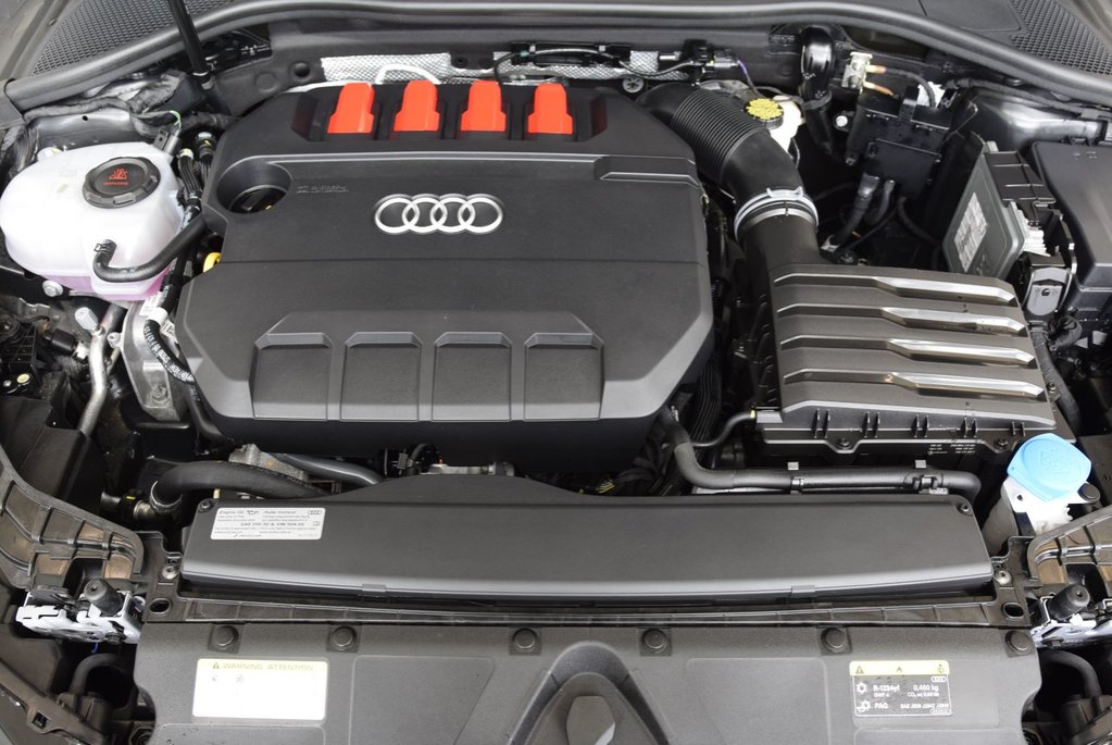 2024 Audi S3 TECHNIK+ADVANCED DRIVER ASSIST in Laval, Quebec - 17 - w1024h768px