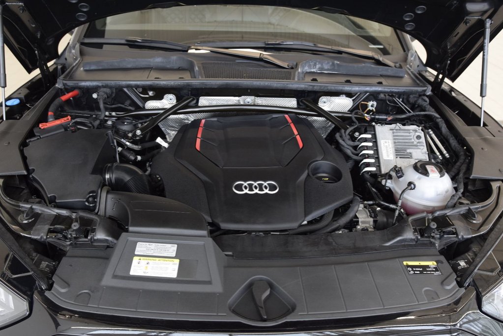 2022 Audi SQ5 Sportback TECHNIK+BLACK PACKAGE+AWD in Laval, Quebec - 15 - w1024h768px