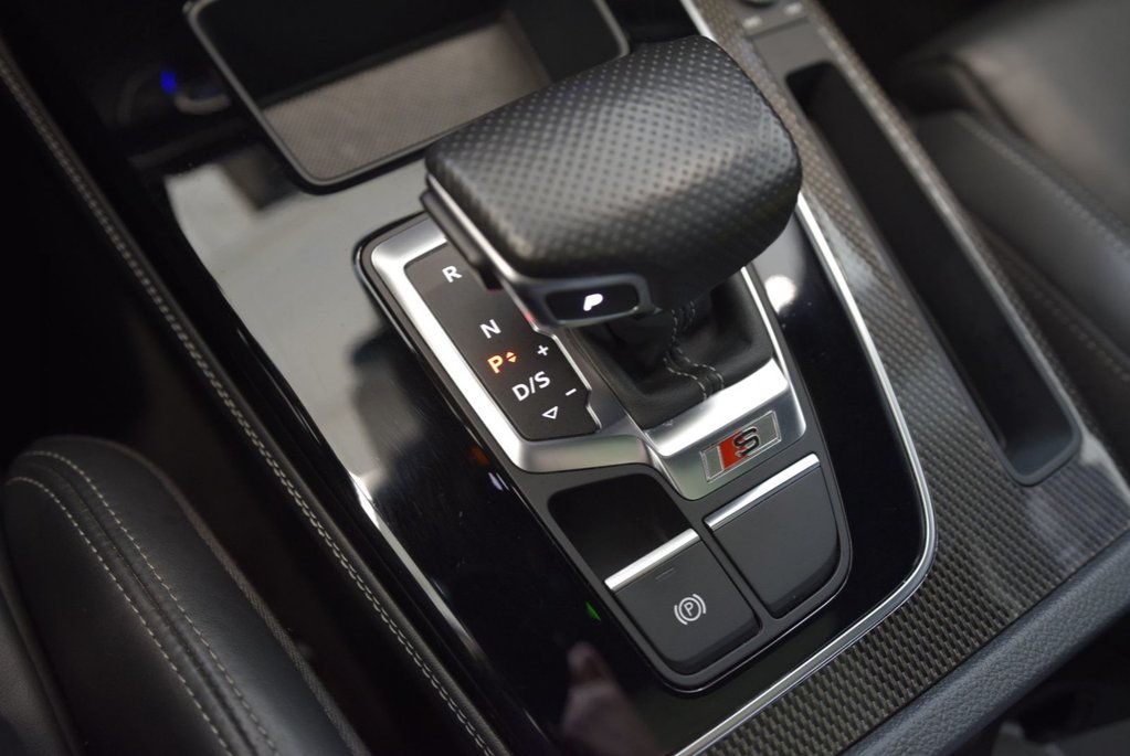 2022 Audi SQ5 Sportback TECHNIK+BLACK PACKAGE+AWD in Laval, Quebec - 30 - w1024h768px