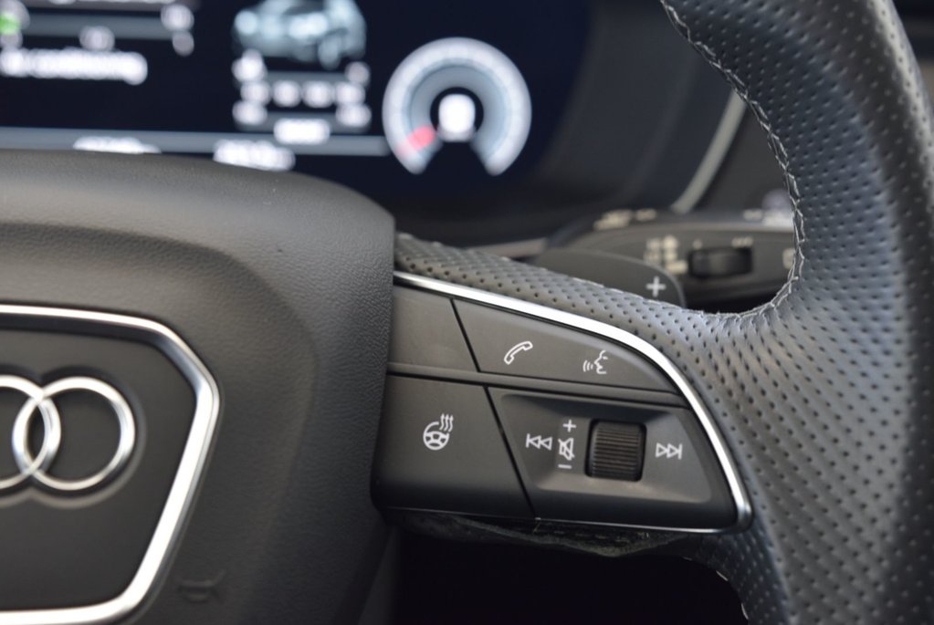 Audi SQ5 TECHNIK+BLACK PACK+DRIVER ASSIST 2021 à Laval, Québec - 26 - w1024h768px