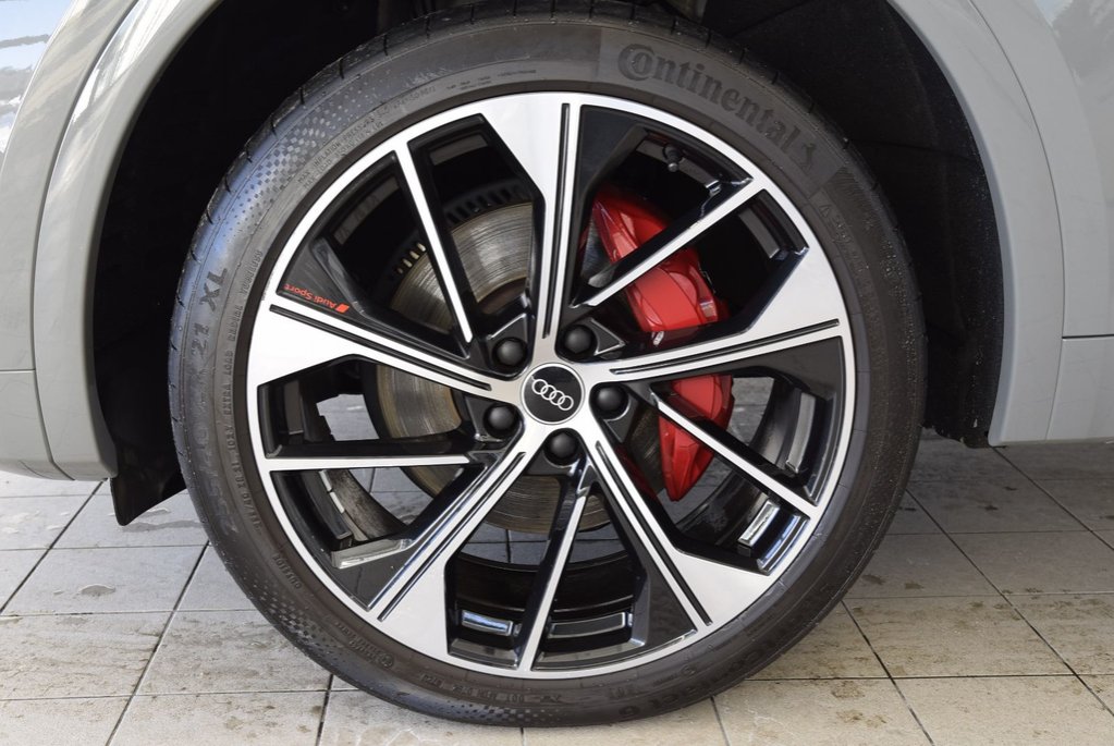 Audi SQ5 TECHNIK+BLACK PACK+DRIVER ASSIST 2021 à Laval, Québec - 7 - w1024h768px