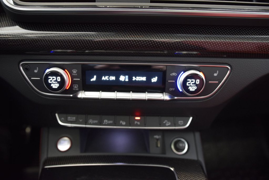 2022 Audi SQ5 TECHNIK+BLACK PACKAGE+LED in Laval, Quebec - 32 - w1024h768px