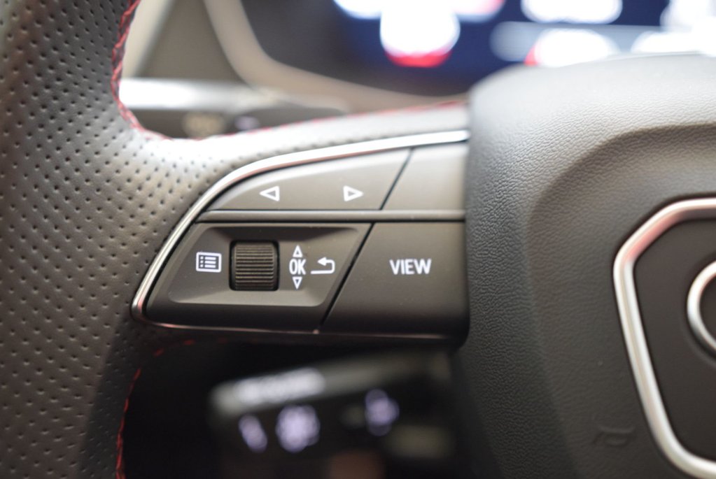 Audi SQ5 PROGRESSIV+BLACK PACKAGE 2025 à Laval, Québec - 24 - w1024h768px