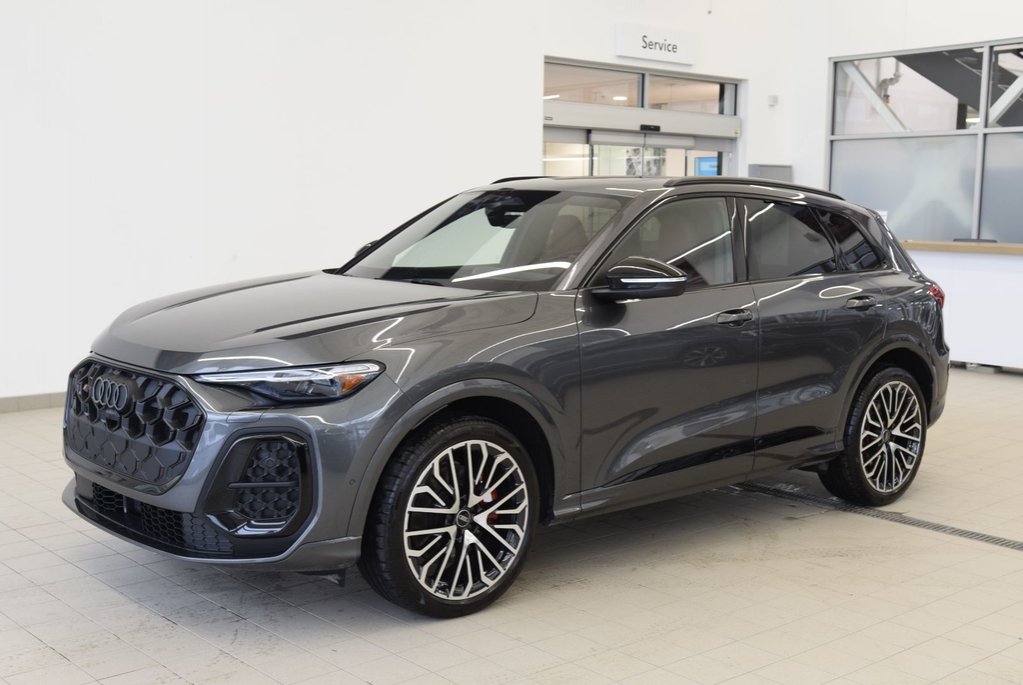 2025 Audi SQ5 TECHNIK+CUIR ROUGE+NEW MODEL in Laval, Quebec - 10 - w1024h768px
