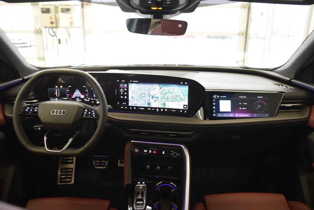 2025 Audi SQ5 TECHNIK+CUIR ROUGE+NEW MODEL in Laval, Quebec - 21 - w1024h768px