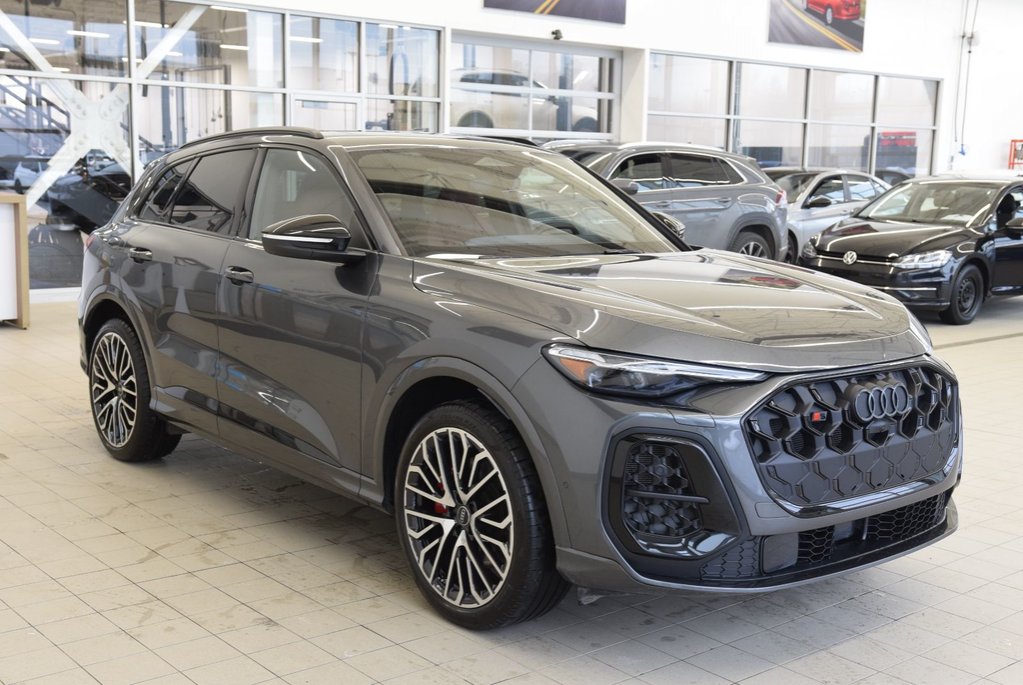 2025 Audi SQ5 TECHNIK+CUIR ROUGE+NEW MODEL in Laval, Quebec - 12 - w1024h768px