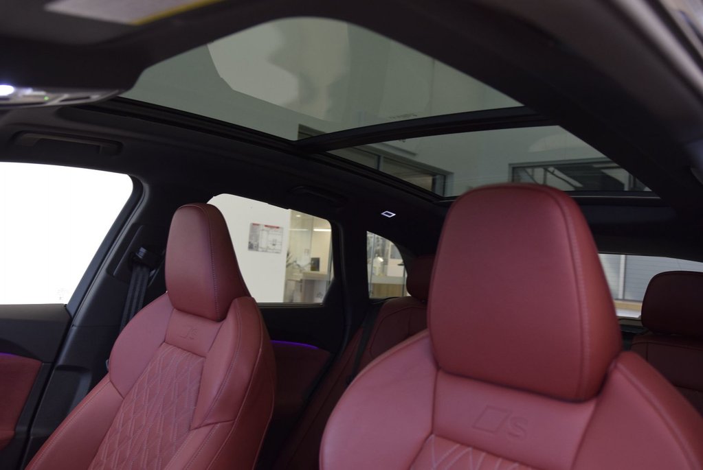 2025 Audi SQ5 TECHNIK+CUIR ROUGE+NEW MODEL in Laval, Quebec - 8 - w1024h768px