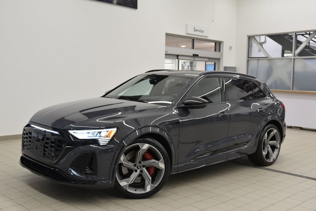 2024  SQ8 e-tron BLACK COMPETITION+PREMIUM PACK in Laval, Quebec - 1 - w1024h768px