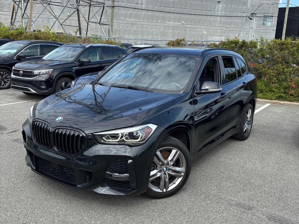 BMW X1 xDrive28i+BLACK GLOSS+AWD 2022 à Laval, Québec - 1 - w1024h768px