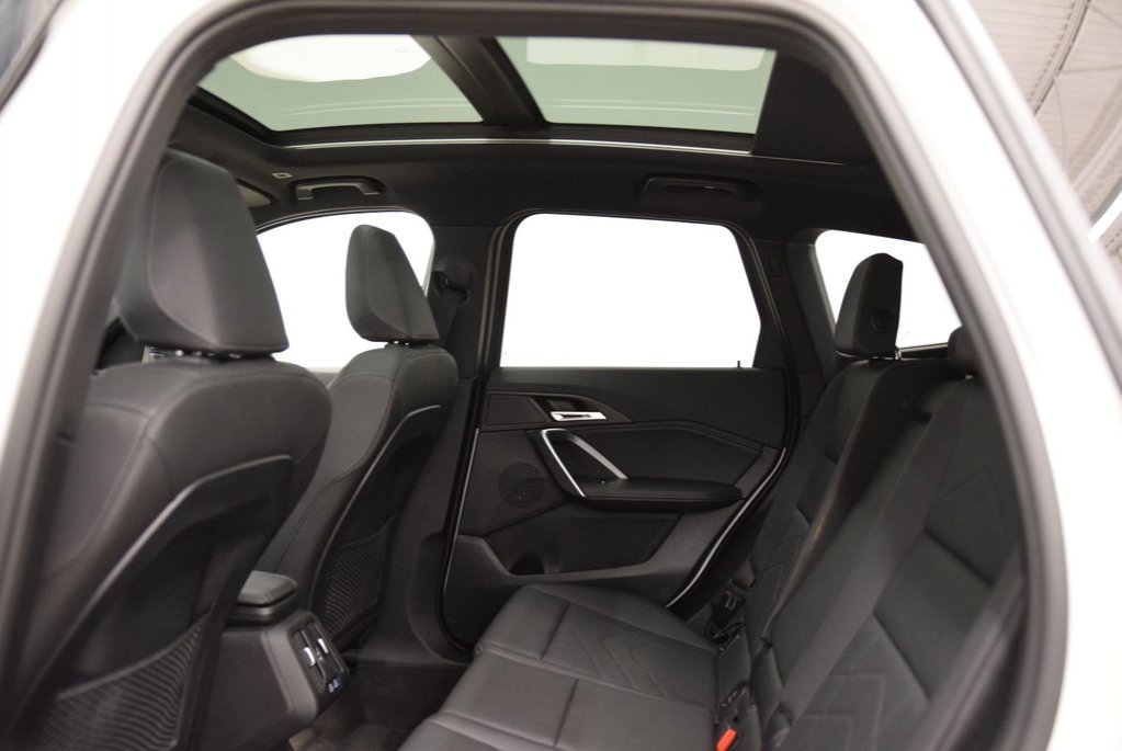 2023 BMW X1 XDrive28i+X LINE+PREMIUM PACK in Laval, Quebec - 19 - w1024h768px