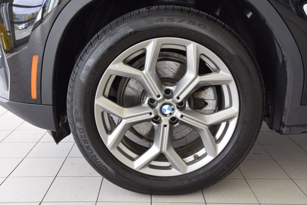 2024 BMW X3 XDrive30i+NOIR SUR NOIR+PREM PACK in Laval, Quebec - 7 - w1024h768px