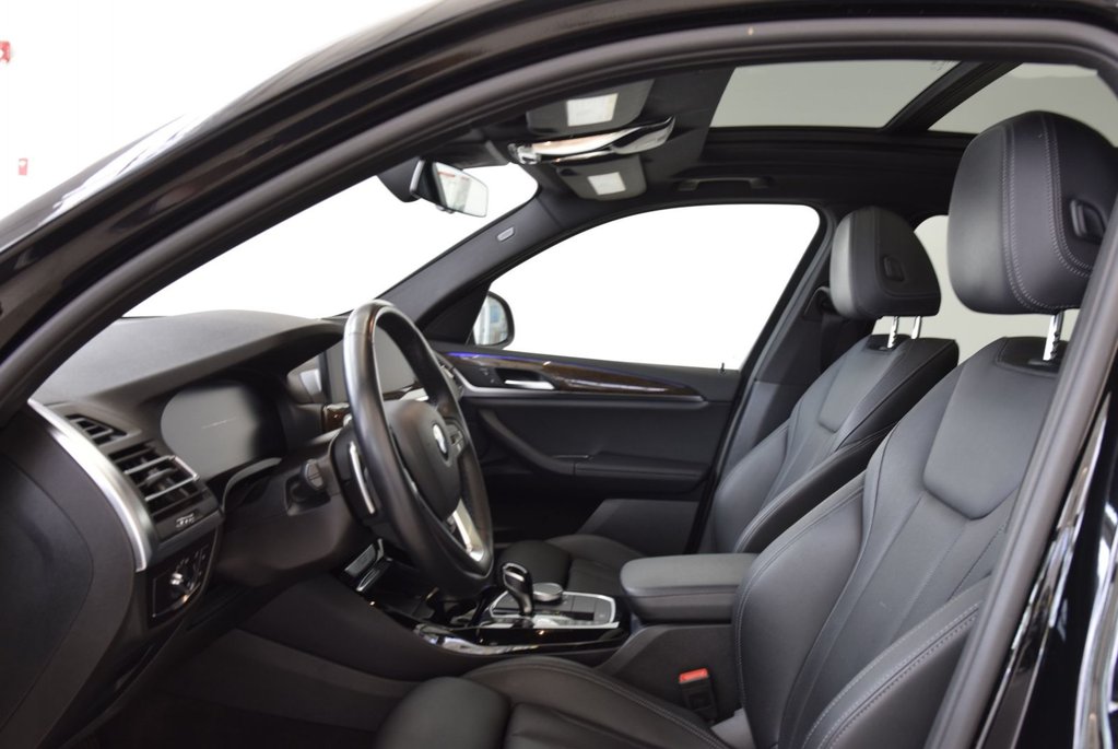 2024 BMW X3 XDrive30i+NOIR SUR NOIR+PREM PACK in Laval, Quebec - 17 - w1024h768px