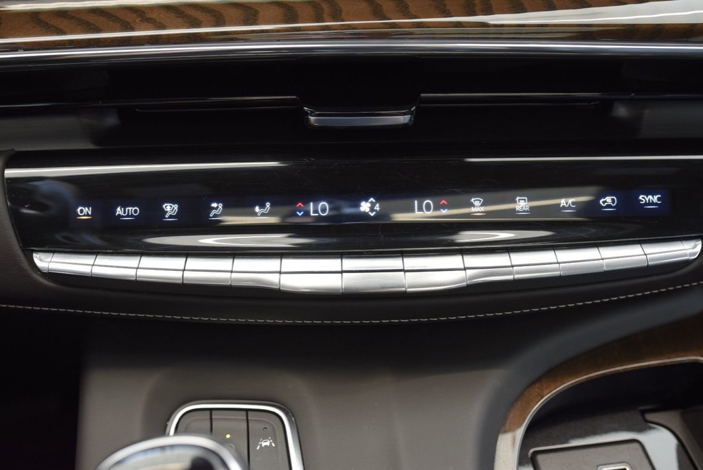 Cadillac Escalade Sport Platinum+ONYX PACKAGE 2024 à Laval, Québec - 29 - w1024h768px