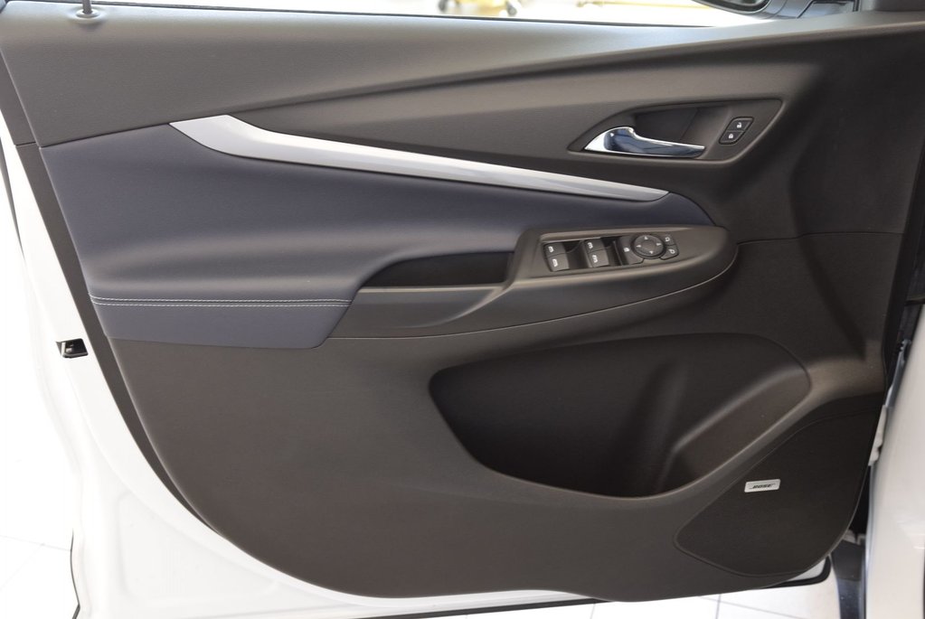 2023 Chevrolet BOLT EUV PREMIER+SUPER CRUISE+TOIT in Laval, Quebec - 16 - w1024h768px