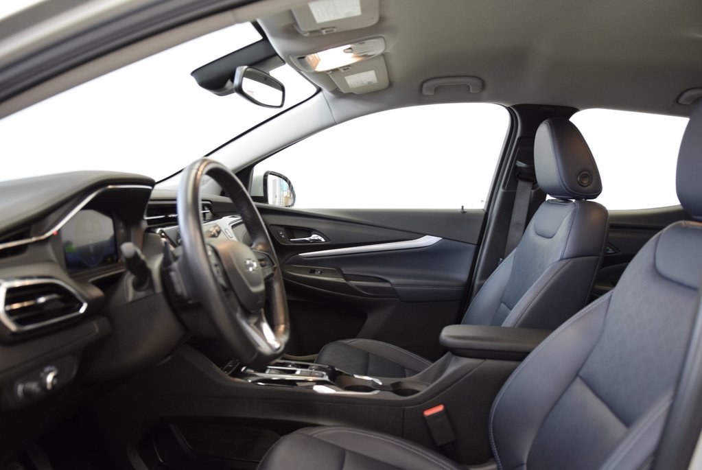 2023 Chevrolet Bolt EUV GRAND EXPEDITION+CUIR+LED in Laval, Quebec - 8 - w1024h768px