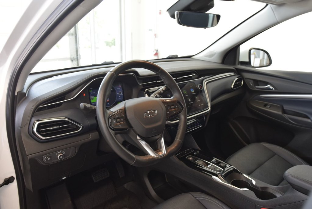 Chevrolet Bolt EUV PREMIER+CUIR+CAMERA+MAG 2023 à Laval, Québec - 8 - w1024h768px