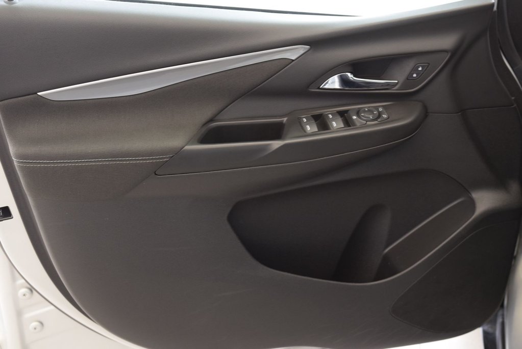 Chevrolet Bolt EV LT+LED+COCKIPT+BAS KM+MAG 2023 à Laval, Québec - 24 - w1024h768px