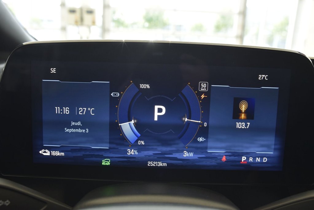2024 Chevrolet Equinox EV RS+AWD+BAS KM+CUIR+LED in Laval, Quebec - 26 - w1024h768px