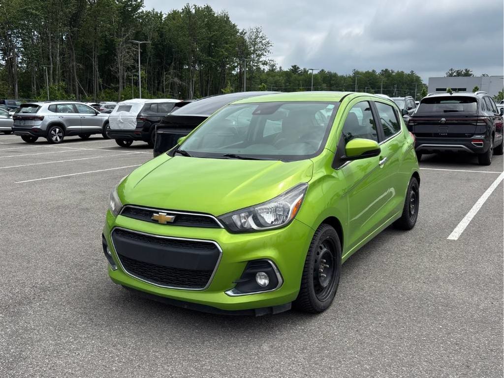 2016 Chevrolet Spark 2LT+CUIR+AUTOMARTIQUE+WOW in Laval, Quebec - 1 - w1024h768px