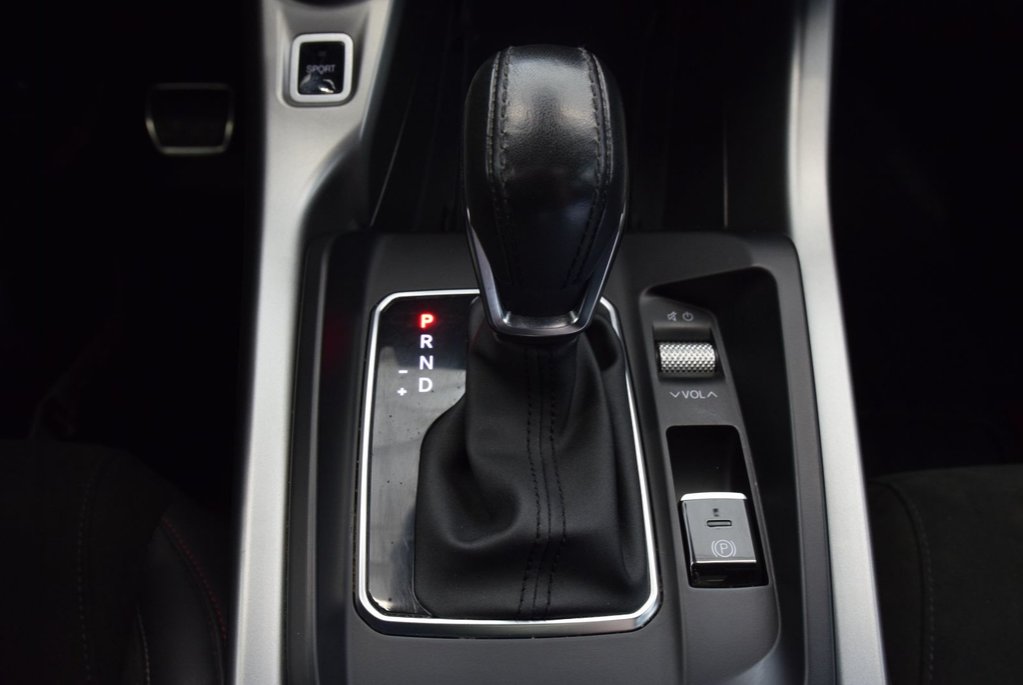 2024 Dodge HORNET R/T Plus+PHEV+ALANCTRA+TOIT in Laval, Quebec - 30 - w1024h768px